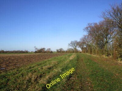 Photo 6x4 Footpath from the canal bank West Cowick Where it meets the foo c2014