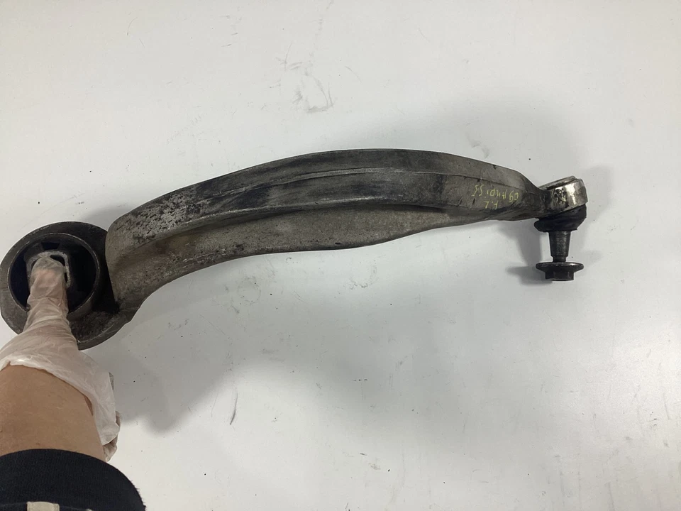 AUDI S5 2008-2013 brazo de control inferior delantero izquierdo lado del conductor OEM. Foto 4 de 4