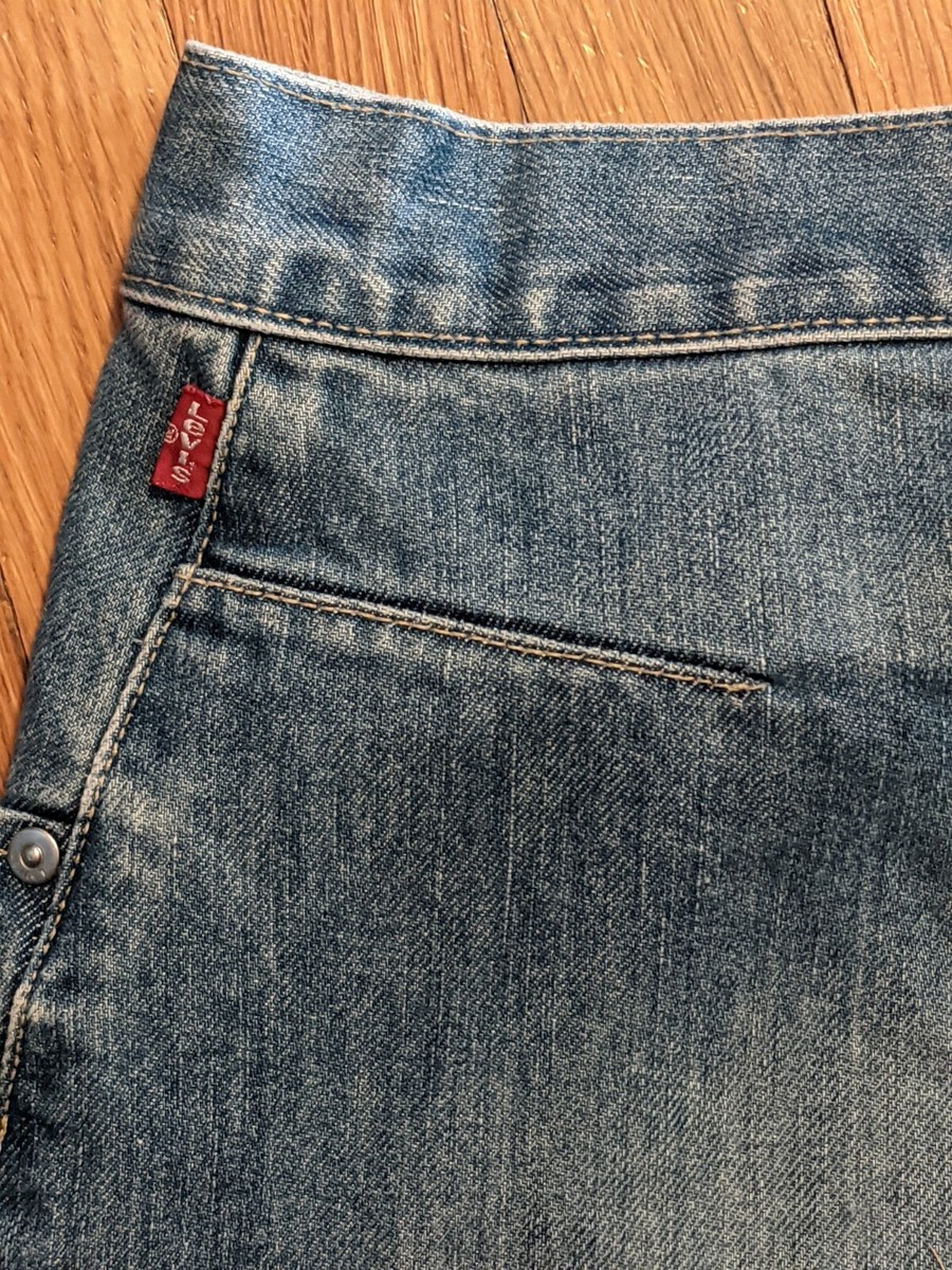 RARE VinTagE LEVI ENGINEERED TWISTED LEG DENIM JEANS 29×29