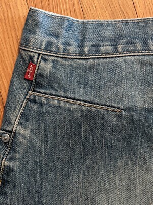 RARE VinTagE LEVI ENGINEERED TWISTED LEG DENIM JEANS 29×29 RARE VinTagE LEVI ENGINEERED TWISTED LEG DENIM JEANS 29×29