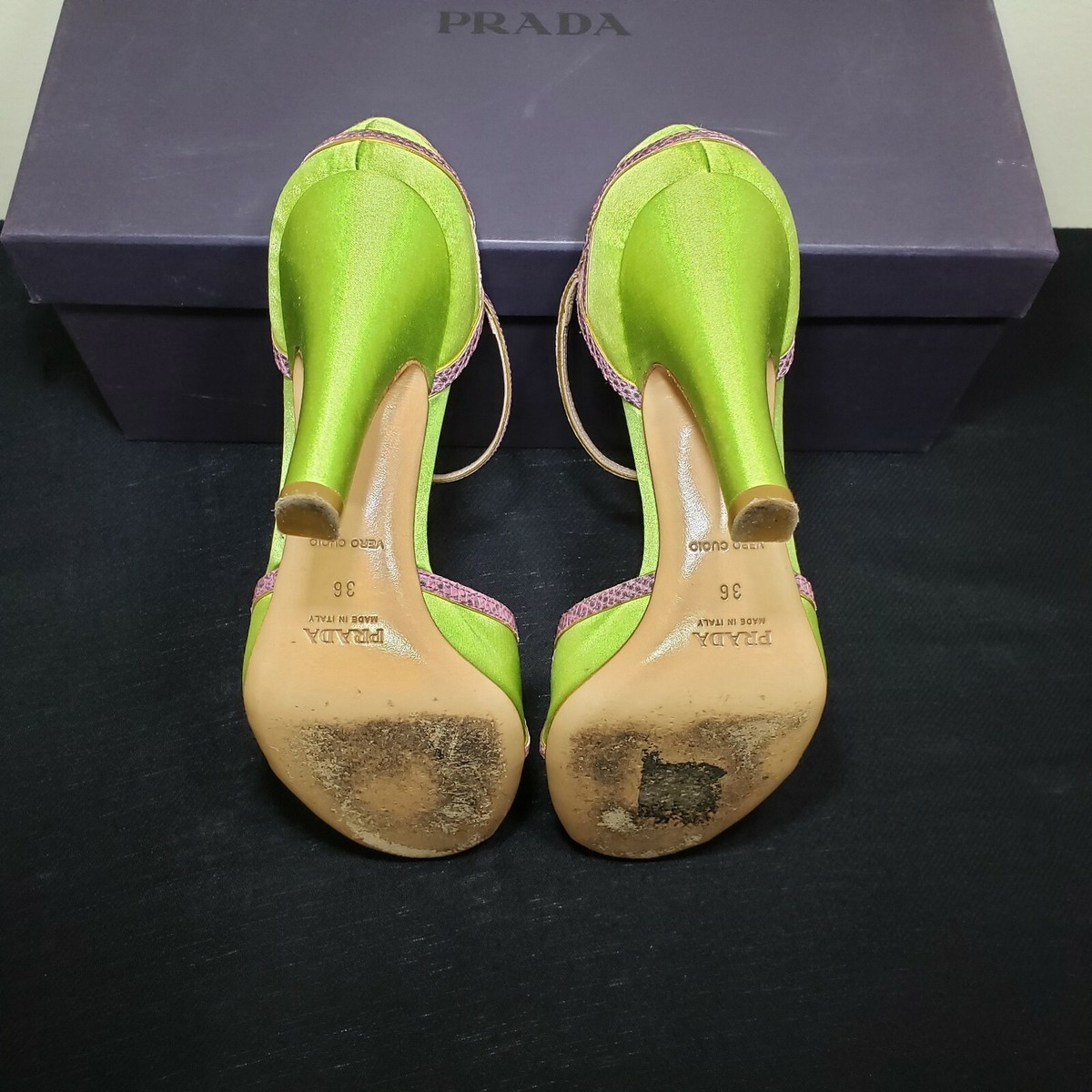 靴 PRADA Python Leather Strap Mules Python mules Prada Pink size 40 EU in Python - 42404589