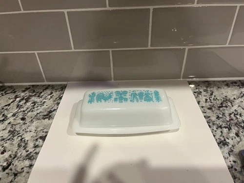 VTG Pyrex Amish Butter Dish +Lid 7" Rooster Farm White Milk Glass Turquoise Blue