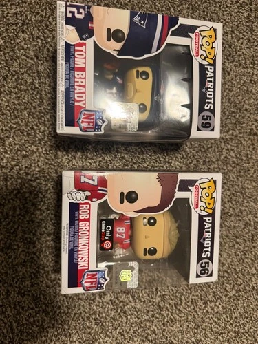 Funko Pop NFL Patriots Tom Brady #59 + Rob Gronkowski #56 GameStop Exclusive