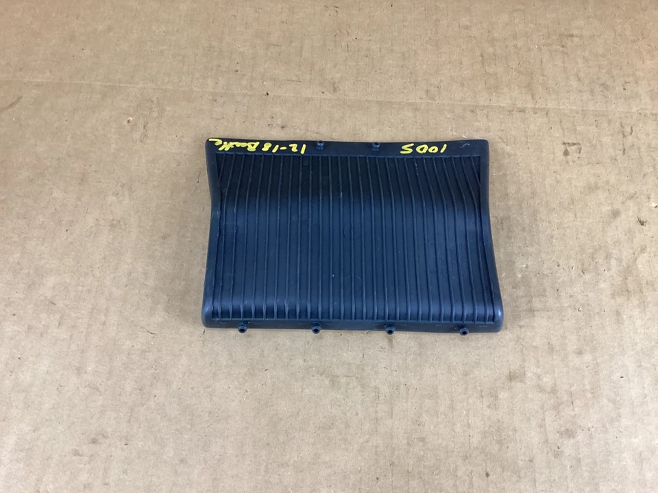 Inserto alfombrilla Volkswagen Beetle 2012-2018 5C5863328 Foto 4 de 4