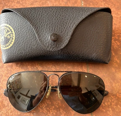 Ray-Ban Aviator Polarised Sunglasses