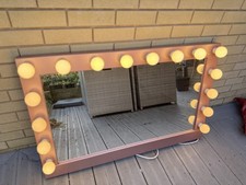 Hollywood Vanity Mirror With Lights. *** second hand vanity mirror***