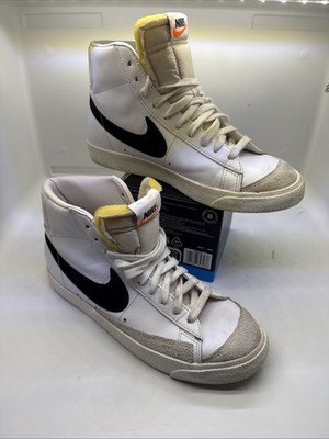 Nike Blazer 77 Vintage Uk Größen: 6,5 Weiß / Schwarz