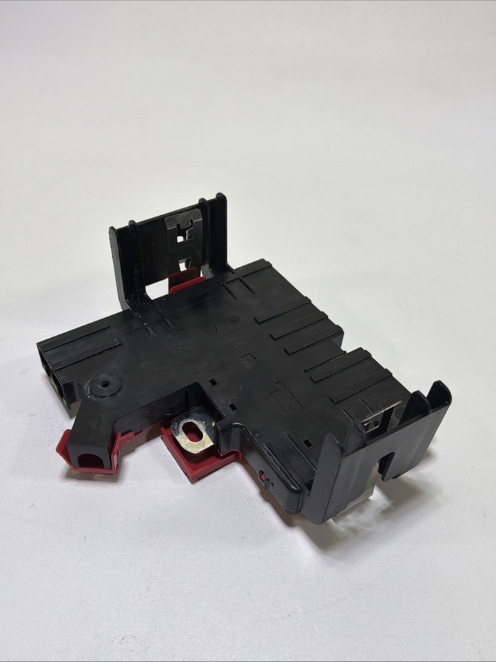 bmw-528i-535i-550i-f10-f06-f12-f13-f01-f02-battery-terminal-9240490