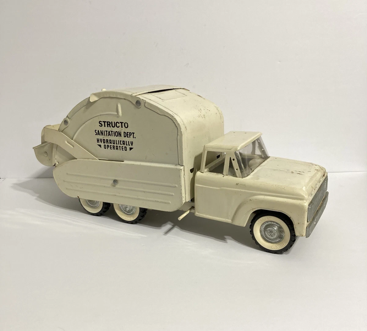 Structo Vintage Manufacture Diecast Cars, Trucks & Vans for sale