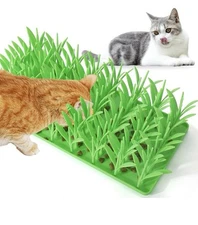 Silicone Pet Placemat Faux Grass Cat/Dog Slow Feeding Mat Slow Food Lick Mat