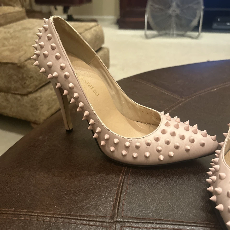 Women's studded Toe Stilettos High Heels Leather Rubber Sole Pumps - Image 3 of 4
