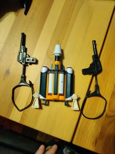 Star Wars Boba Fett 12” Action Figure ROCKET PACK And Two Blasters
