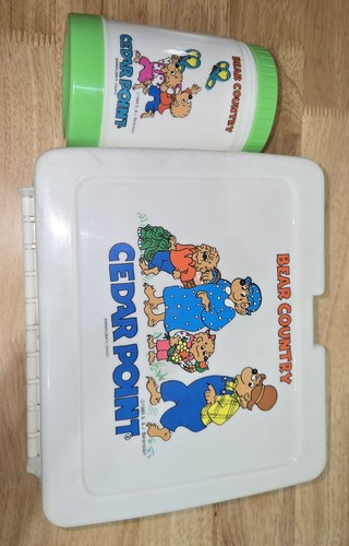 Vintage Berenstain Bears Cedar Point Plastic Lunchbox with thermos 1985