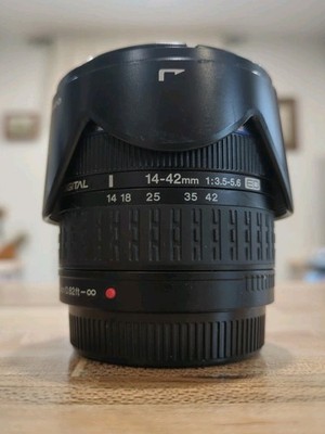 Olympus Zuiko Digital ED 14-42mm 3.5-5.6 Lens Black Edition Clean! Four Thirds