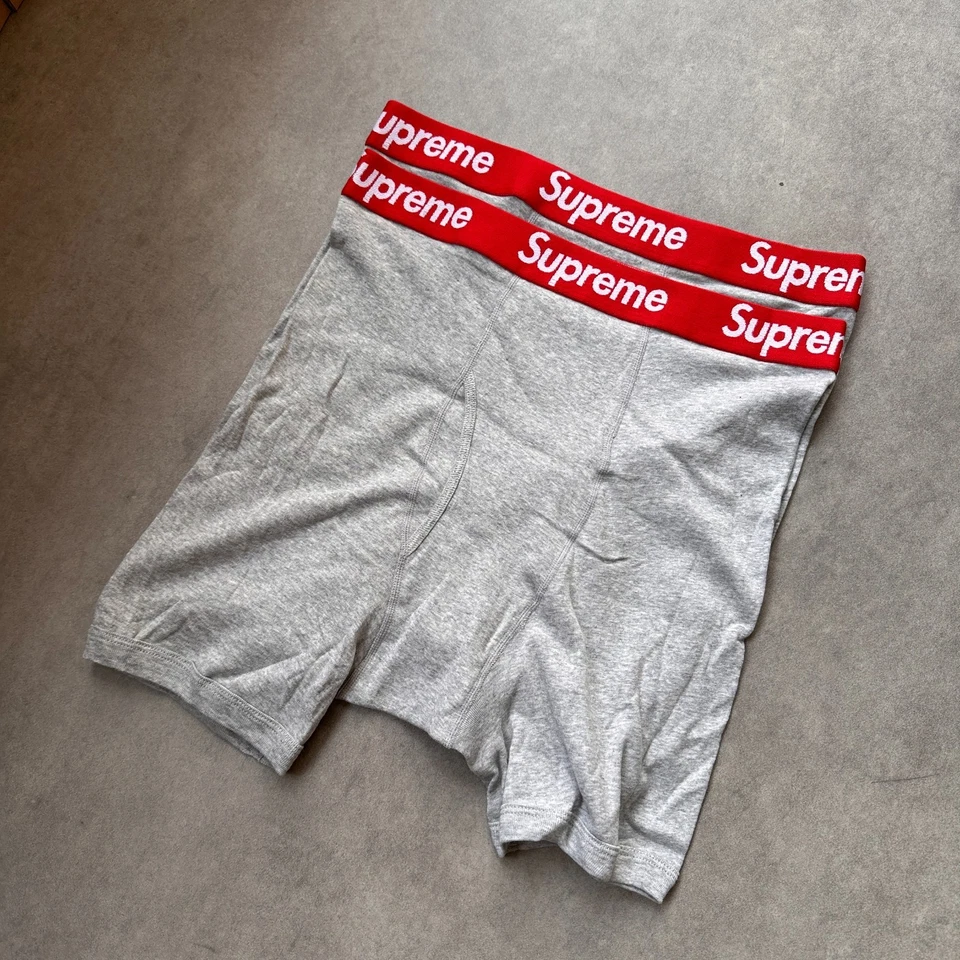 Supreme Boxer Shorts Gris Hombre Calzoncillos Streetwear Pack de 2 S M L XL... - Imagen 3 de 4