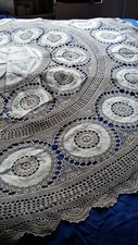 ANCIENNE NAPPE RONDE EN 180 BLANC CASSE ECRU BRODERIE MAIN LINGE FIL D'ARIANE