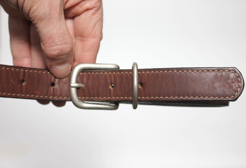 Kids Stitched Brown Leather Belt - Silver Buckle & D Ring SIZE 20/22 -- 26" LONG - Picture 3 of 7