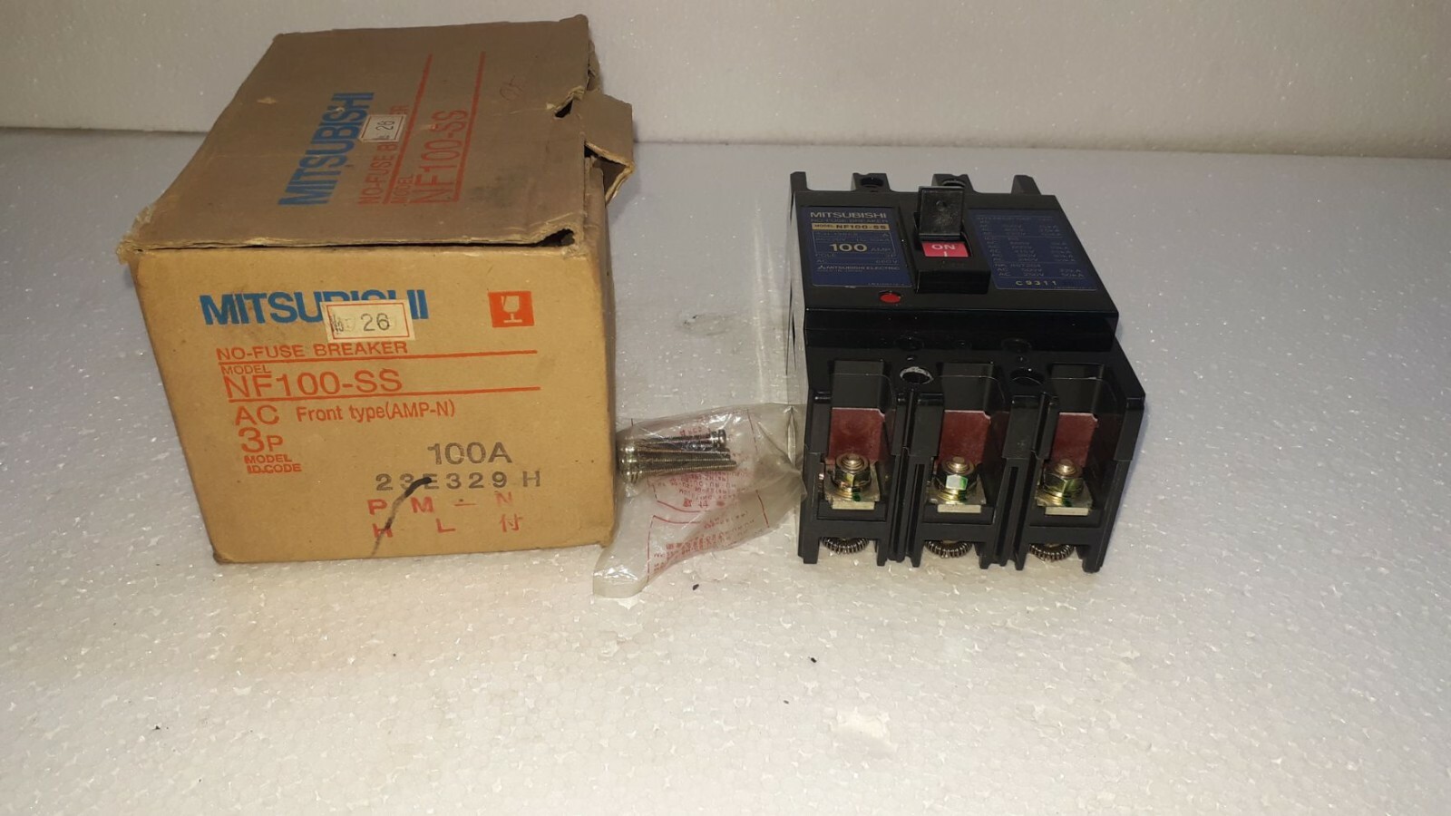 Mitsubishi NF100-SS Without Fuse Switch 100A 3P 660V NF100SS