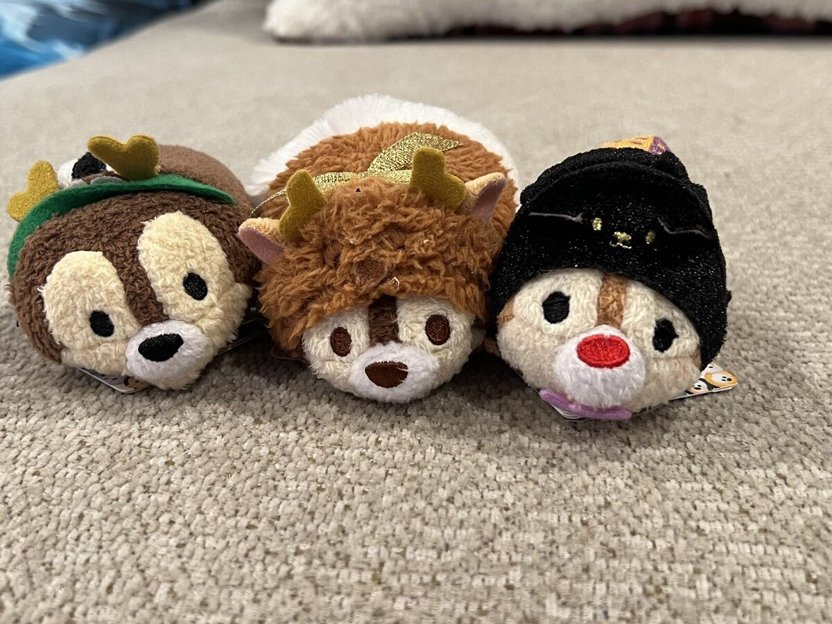 DISNEY Store Christmas TSUM TSUM CHIP DALE NEW Japan DISNEY Store Christmas TSUM TSUM CHIP DALE NEW Japan