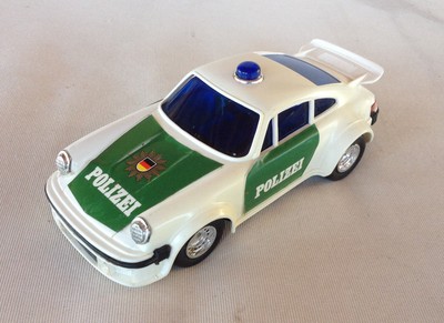 green toys police car