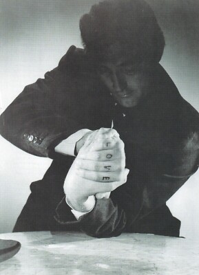 Robert Mitchum (Night Of The Hunter) - Mini Poster & Card Frame