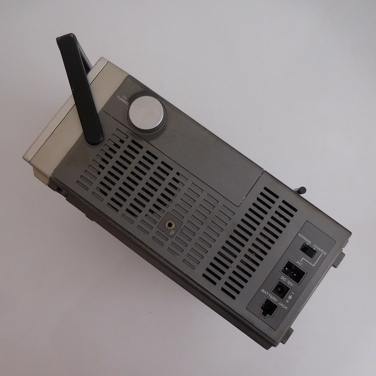Moniteur télévision couleur VHF/UHF CX-610PF JVC vintage made in JAPAN N6144 | UK