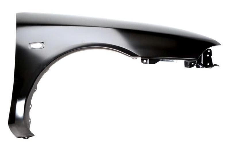 Front Right Fender Fits: MITSUBISHI CARISMA 07.95-10.00