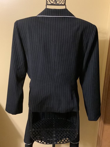 Vintage Danny & Nicole Womens Pinstripe Jacket & Skirt Suit 2 pc sz6 EUC - Picture 6 of 11