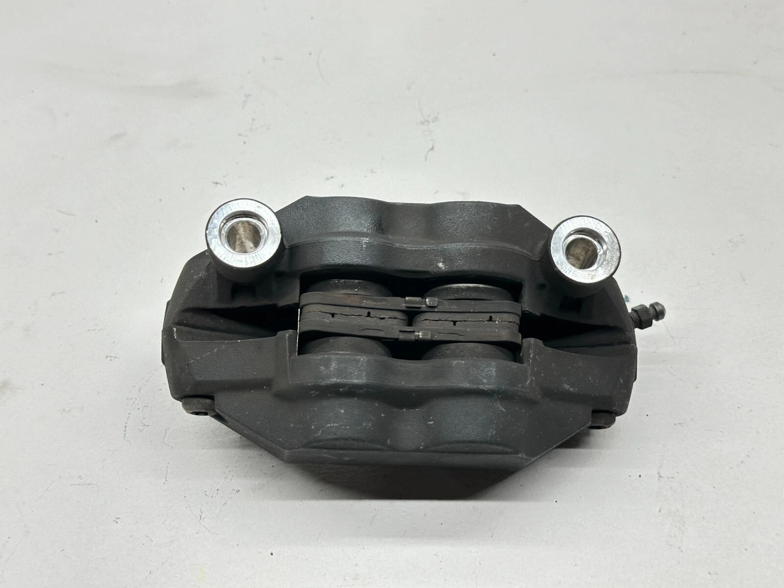 2009 Suzuki GSXR 600 TOKICO Front Brake Caliper Black GSXR600 2009 Suzuki GSXR 600 TOKICO Front Brake Caliper Black GSXR600
