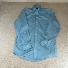 Stafford Men  s Medium Travel Easy Care Broadcloth Shirt Regular Fit