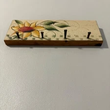 VTG Hand Painted Sunflower Wooden Key Holder Rack Wall Decor Farmhouse Organizer