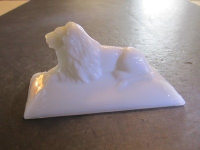 Eagle Glass Co Victorian Milk Glass Lion Lid Rectangle Box Mustard Dish LID ONLY