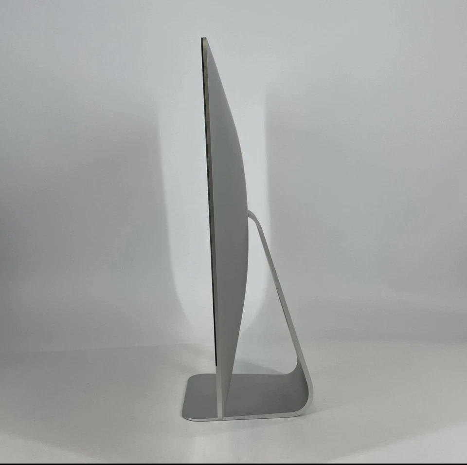 Apple iMac A2116 i3-8100 3.60GHz 8GB RAM 256GB SSD (Early 2019) - Image 3 of 4