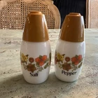 Vtg Gemco Westinghouse Milk Glass Corelle "Indian Summer " S & P Shaker Set