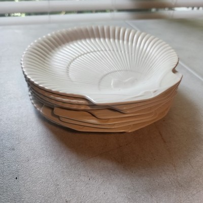 Vintage Wedgwood Nautilus Shell Plates Creamware Etruria Barlaston 8.5  - Set of