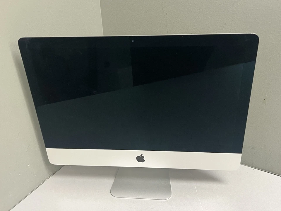 Apple iMac 21.5" Late 2015 A1418 i5-5575R 2.80GHz 8GB Ram 1TB HDD NO OS#4 - Image 2 of 4