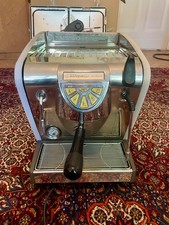 Professionelle Kaffeemaschine Nuova Simonelli Musica Lux