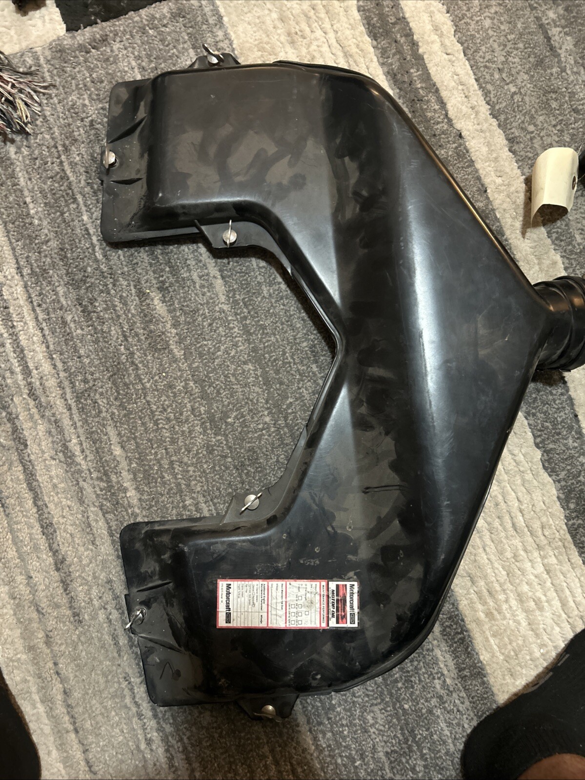 1985-1992 Camaro Iroc-Z Z-28 Air Cleaner Top Duct TPI 5.0L 5.7L 25043683