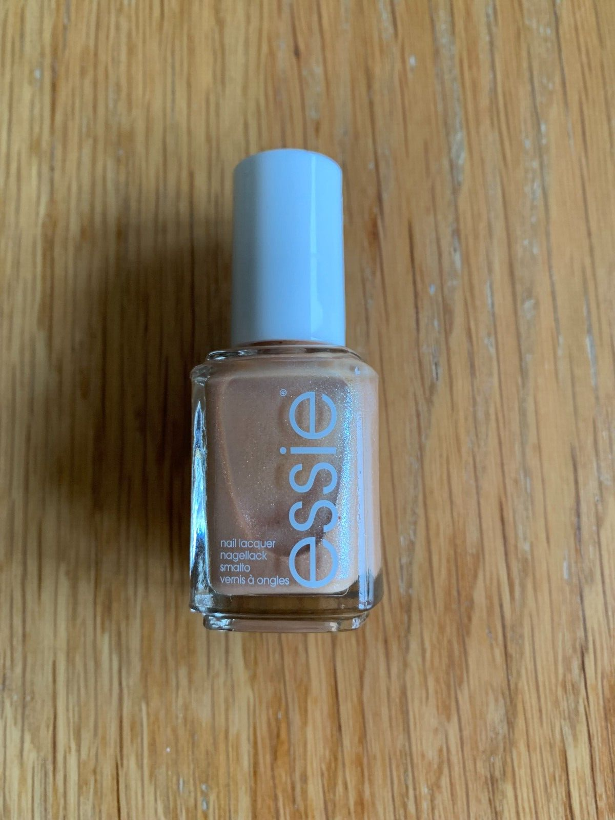 Brand New & Genuine Essie Nail Polish - Shade Glee-for-all (818)
