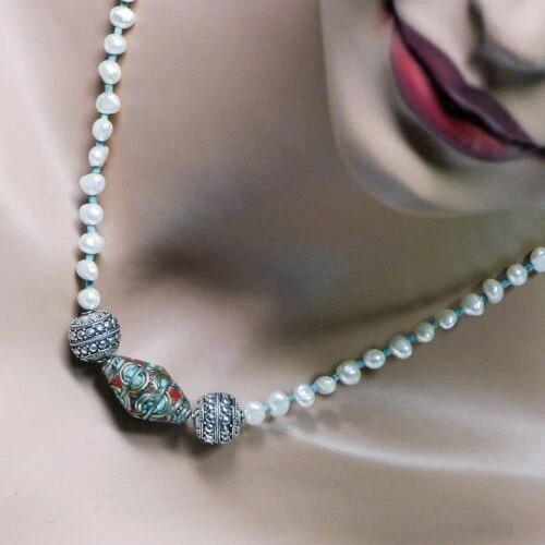 Handgefertigte Echtschmuck im Kette Türkis