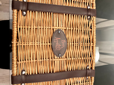 PICNIC TIME Disney Pixar Ratatouille Champion Picnic Basket