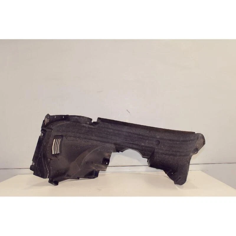 RADHAUSVERKLEIDUNG V.INNEN L. FÜR ABARTH 500E (23) ELETTRICA BERLINA 2023 Foto 4 de 4