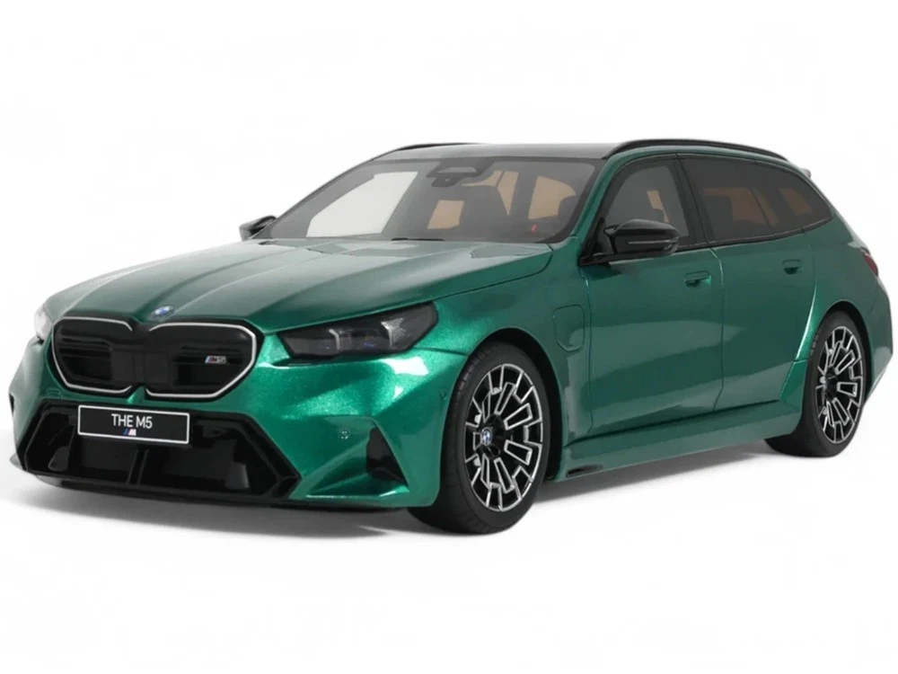 Gt-Spirit 1/18 BMW 5-Series M5 Touring SW Station Wagon 2024 Green