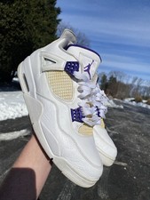 Taglia 11 - Jordan 4 Retro Mid Viola Metallizzato