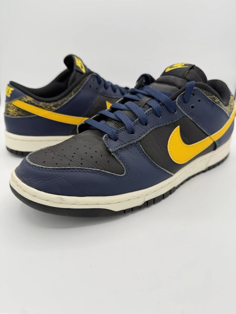 Preços baixos em Nike Dunk Low Vintage Michigan | eBay
