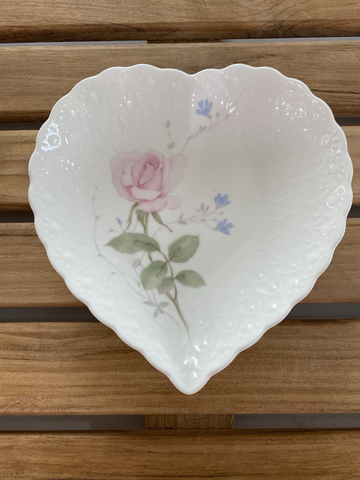 Mikasa Japan Vintage Heart-Shaped Trinket/Candy Dish Bone China