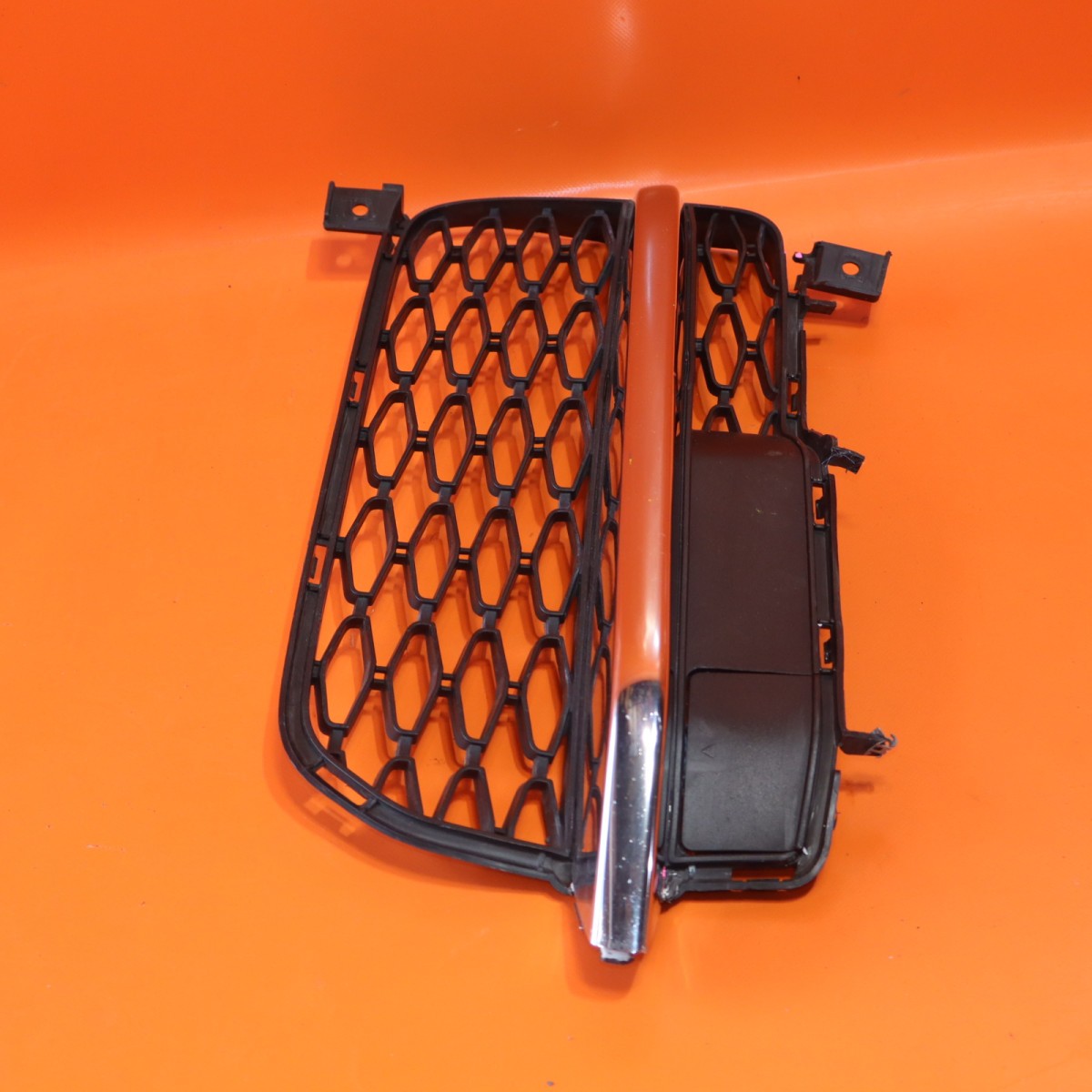 ROLLS ROYCE CULLINAN GRILLE RIGHT 2019 2020 2021 2022 2023 2024 51117448916 OEM