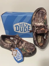 NEW Men’s Hey Dude CAMO Wally REALTREE 9 10 11 12 13 CAMOUFLAGE hunting shoe $75