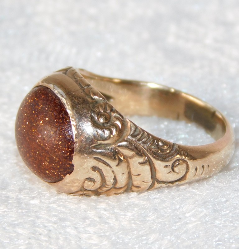 Antique Victorian Repousse Goldstone Cabachon 10k Gold Ring sz 6 4.4 gs