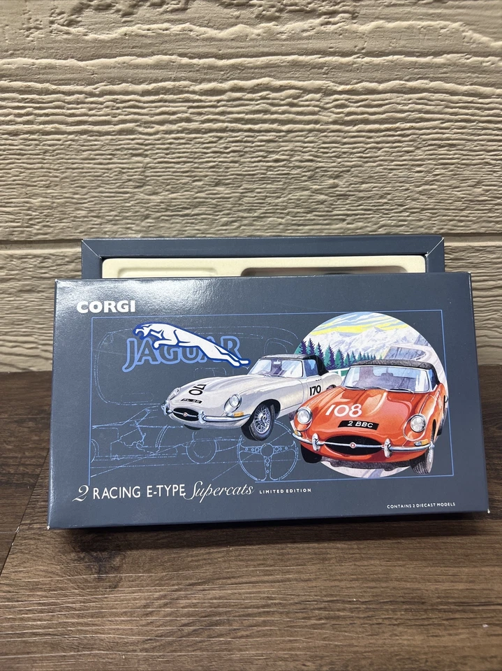 Corgi 97701; The Racing E Types Set; 2x Jaguars: Ivory Red; Excellent Boxed - Image 4 of 4